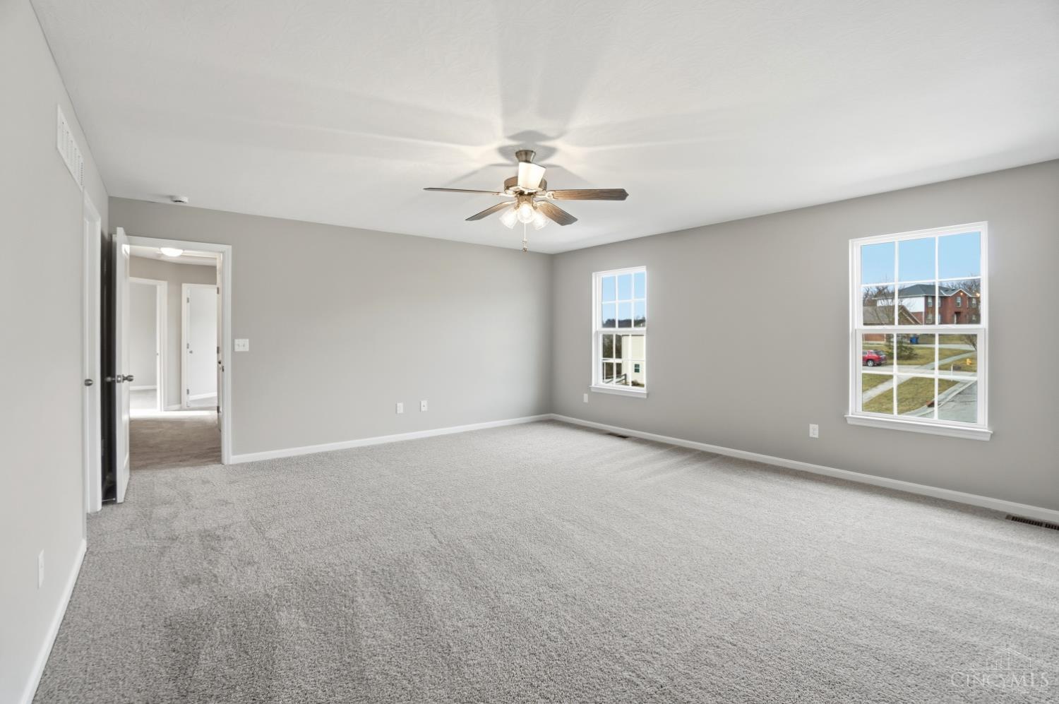 450 Hamilton View Hamilton, OH 45013 - Photo 36 of 66 Gallery Image 36