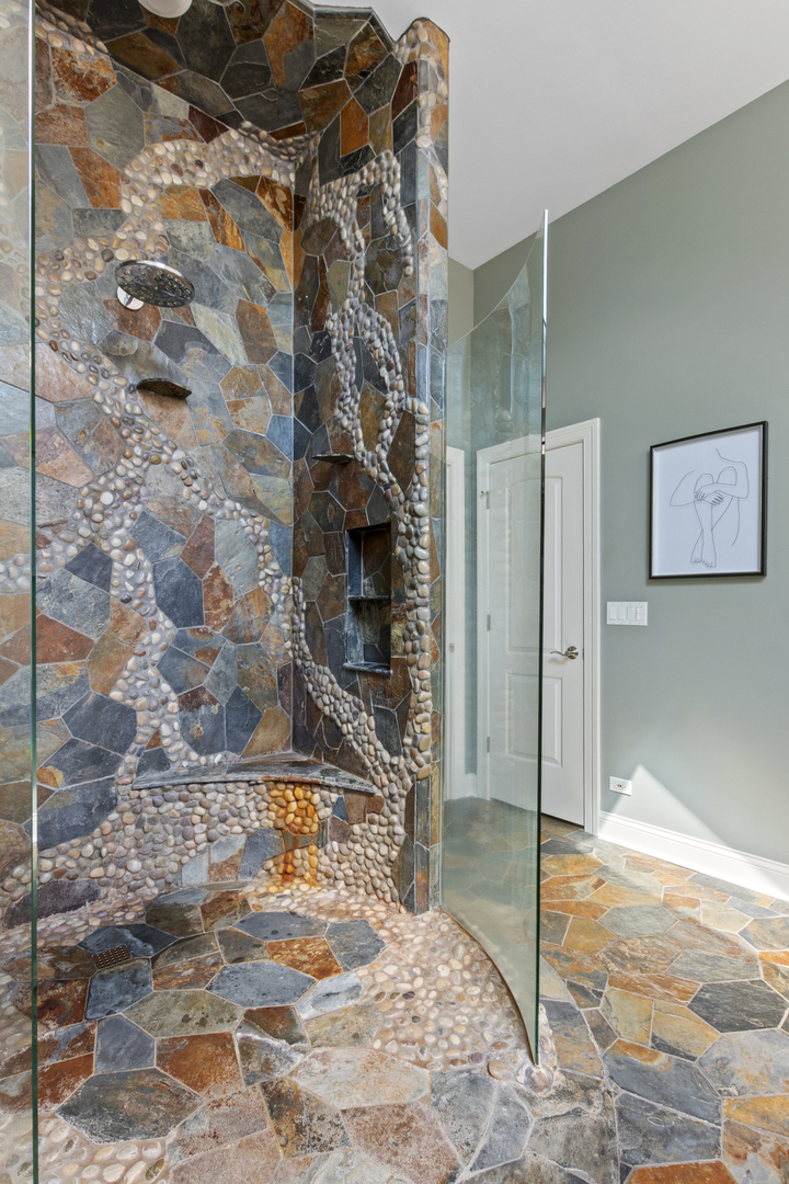 2104 Westover Road North Aurora, IL 60542 - Photo 34 of 54 Gallery Image 34