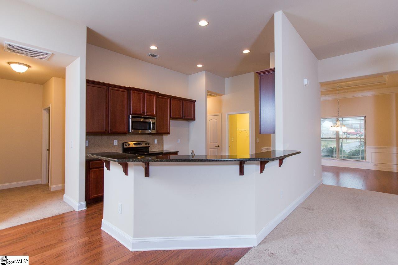 128 Raritan Court Simpsonville, SC 29681 - Photo 4 of 20 Gallery Image 4