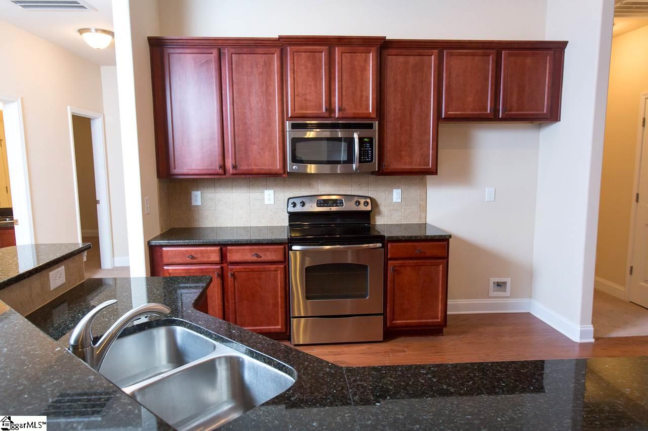 128 Raritan Court Simpsonville, SC 29681 - Photo 8 of 20 Gallery Image 8