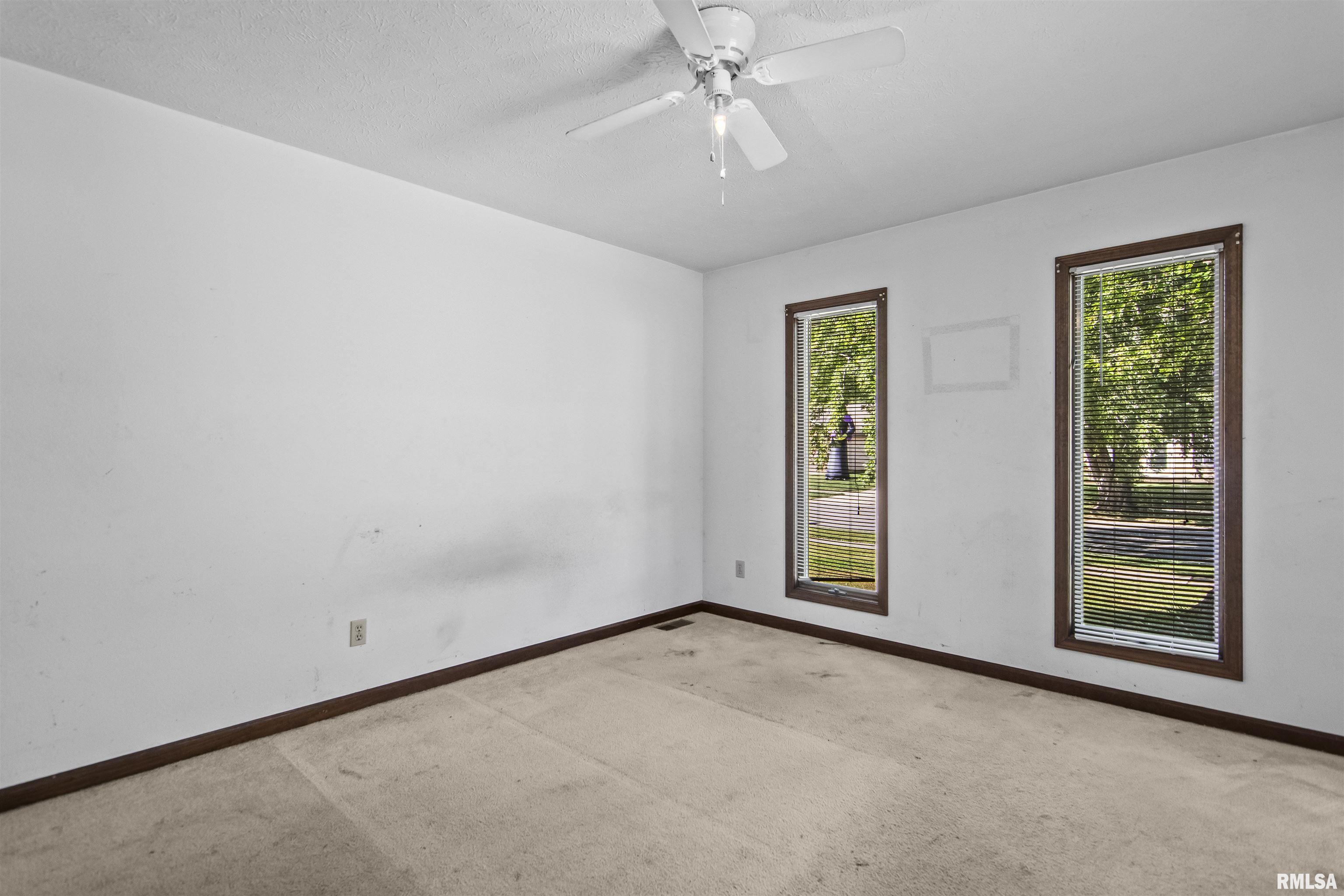 1208 Harmony Court Springfield, IL 62703 - Photo 34 of 39 Gallery Image 34