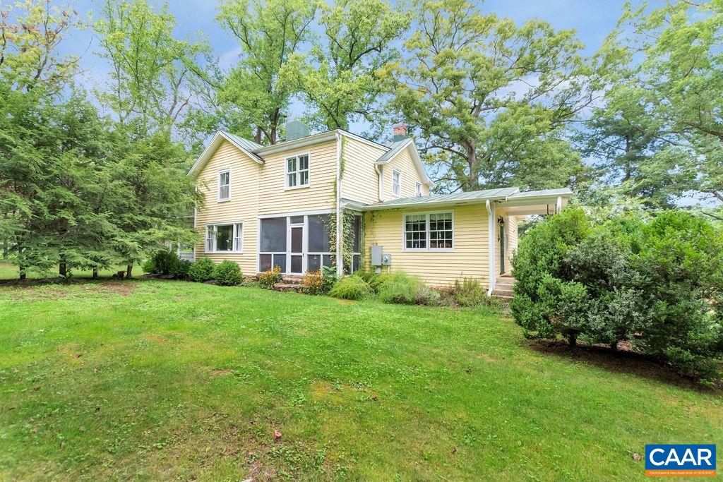 635 Greenwood Road Greenwood, VA 22943 - Photo 7 of 61 a view of a house with backyard and garden