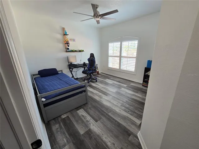 $6,350 | 8111 Santa Rosa Court, Sarasota, FL 34243