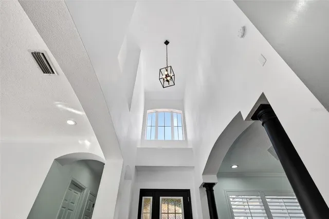 $6,350 | 8111 Santa Rosa Court, Sarasota, FL 34243