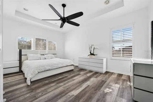 $6,350 | 8111 Santa Rosa Court, Sarasota, FL 34243