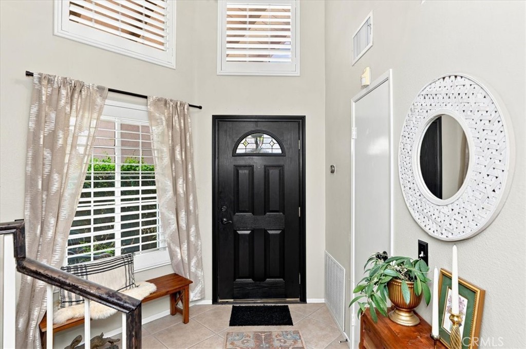 6717 Hunt Court Riverside, CA 92506 - Photo 7 of 51 Gallery Image 7