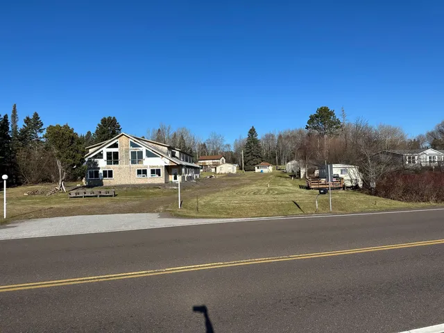 $649,900 | 5119 North Shore Drive, Duluth, MN 55804