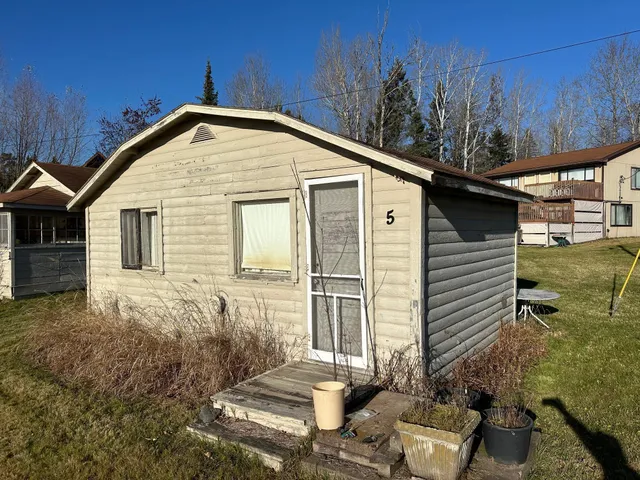 $649,900 | 5119 North Shore Drive, Duluth, MN 55804