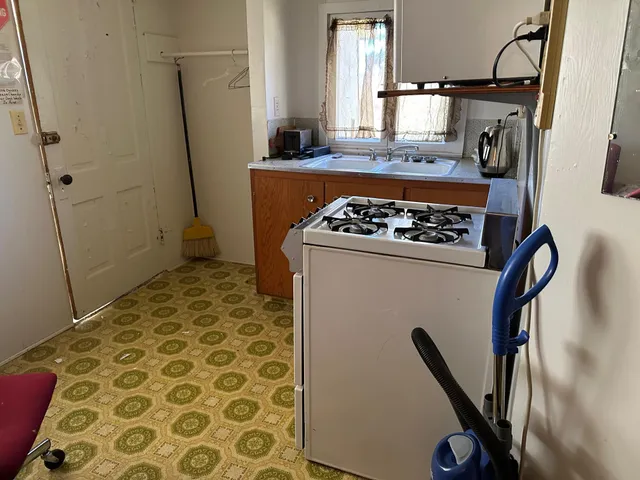 $649,900 | 5119 North Shore Drive, Duluth, MN 55804