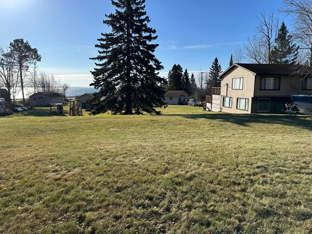 $649,900 | 5119 North Shore Drive, Duluth, MN 55804