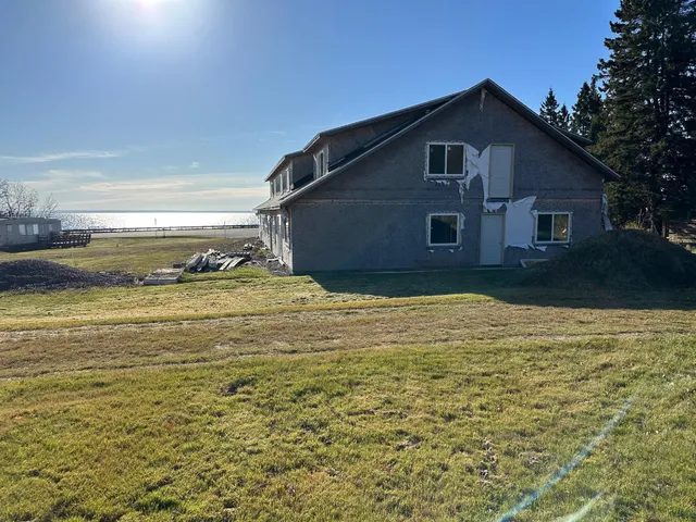 $649,900 | 5119 North Shore Drive, Duluth, MN 55804