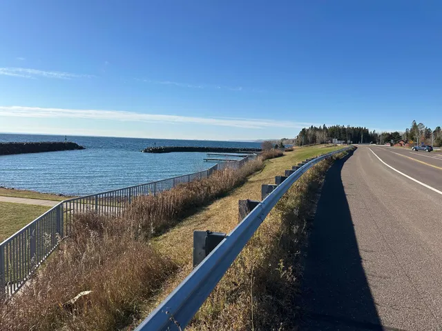 $649,900 | 5119 North Shore Drive, Duluth, MN 55804