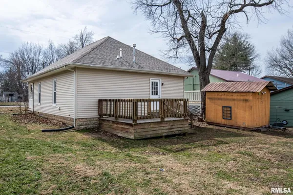 $119,900 | 610 East Illinois Avenue, Carterville, IL 62918