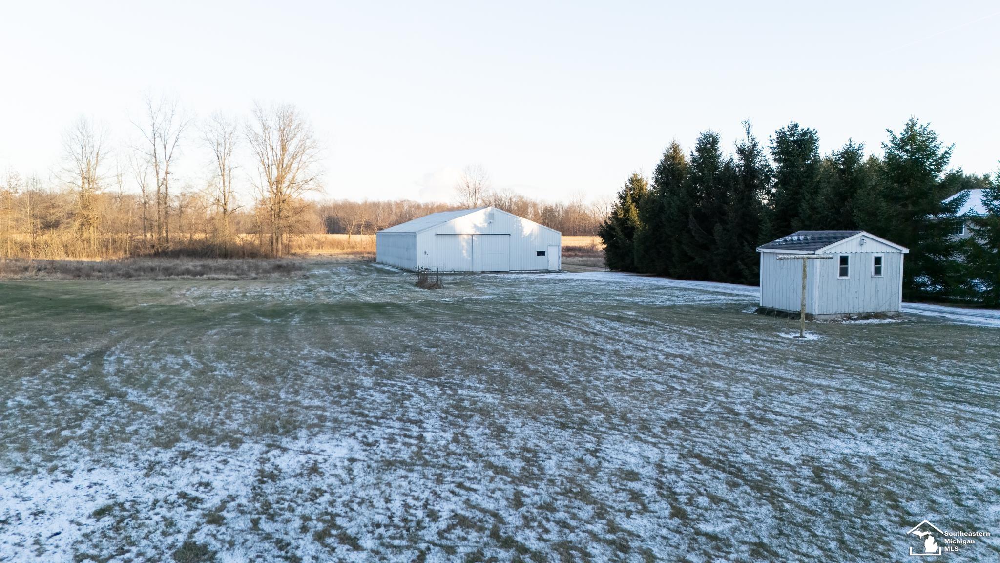 8100 Reinhardt Road Carleton, MI 48117 - Photo 12 of 50