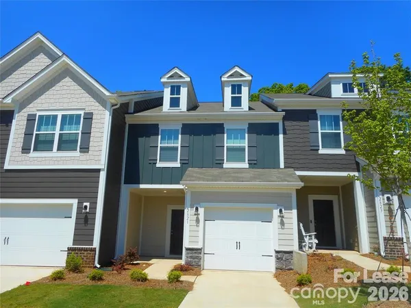 $1,895 | 2821 Aubrey Street, Monroe, NC 28110