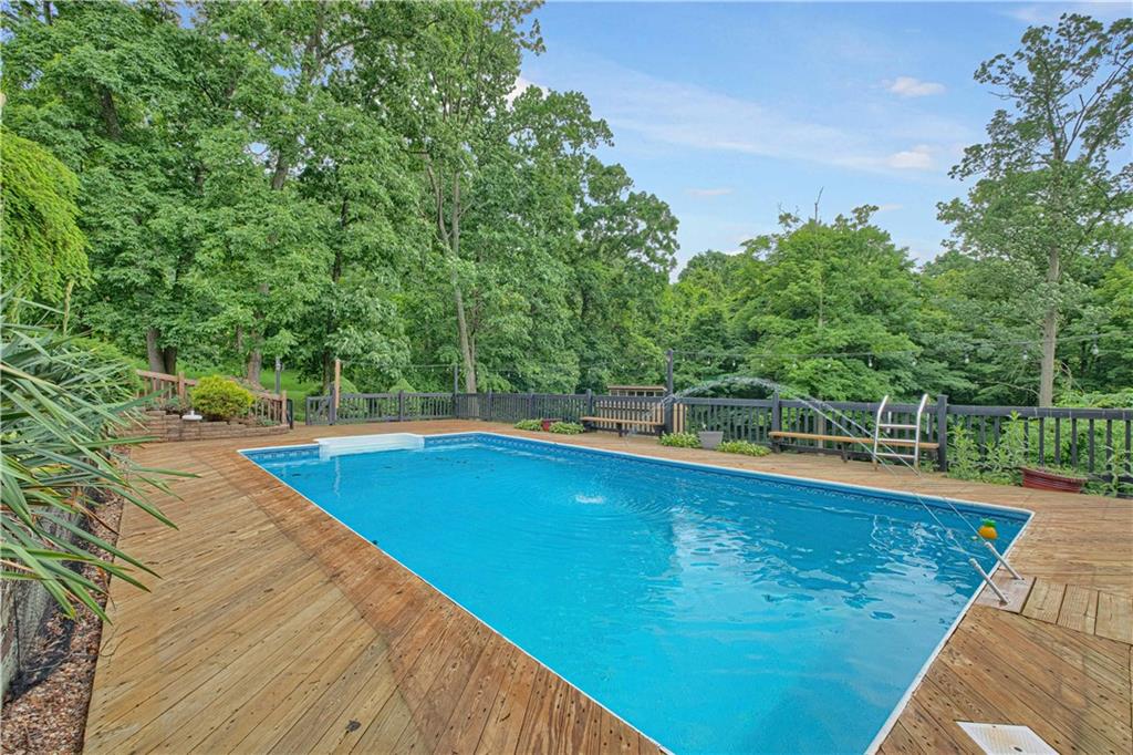122 Fulton Road Canonsburg, PA 15317 - Photo 23 of 25 a view of a swimming pool with a yard