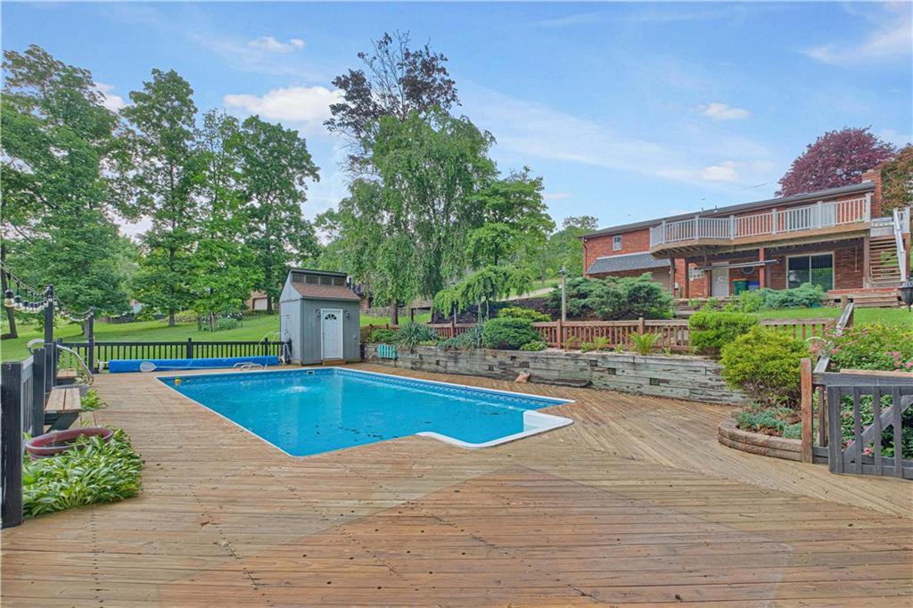 122 Fulton Road Canonsburg, PA 15317 - Photo 24 of 25 a view of outdoor space yard swimming pool and patio