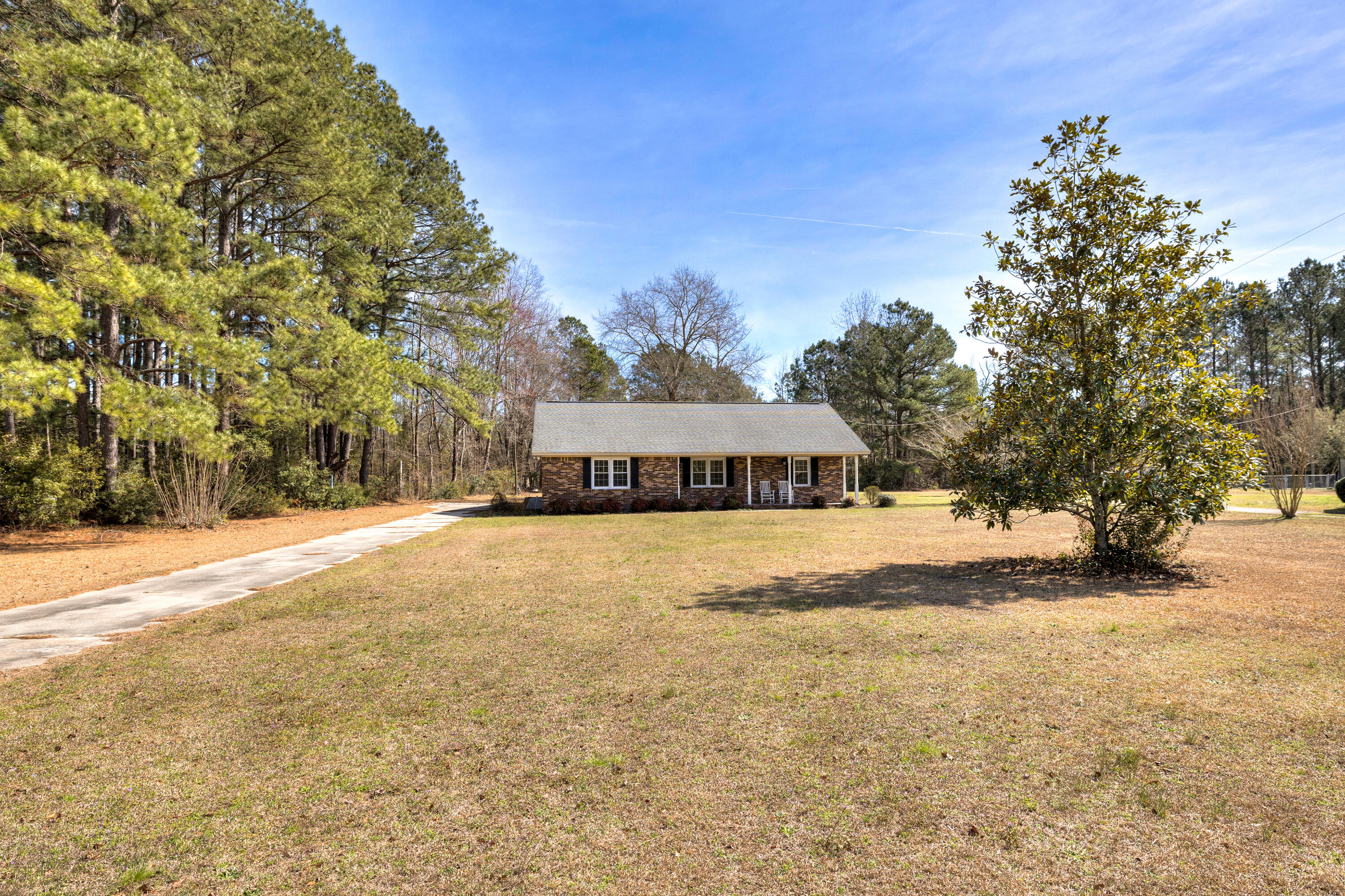 205 Eastern School Road Sumter, SC 29153 - Photo 1 of 30