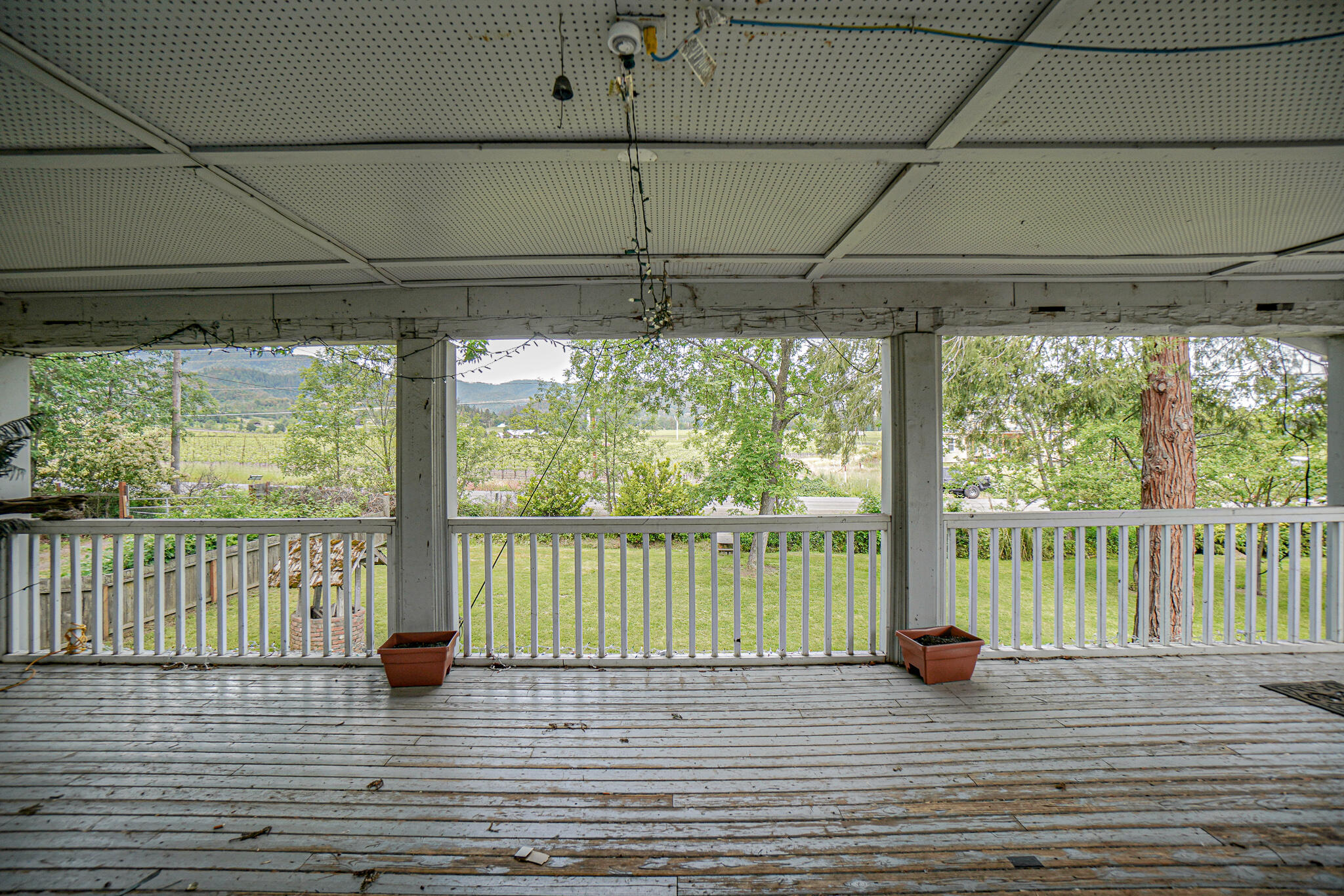 7103 Wagner Creek Road Talent, OR 97540 - Photo 43 of 58 DSC06854
