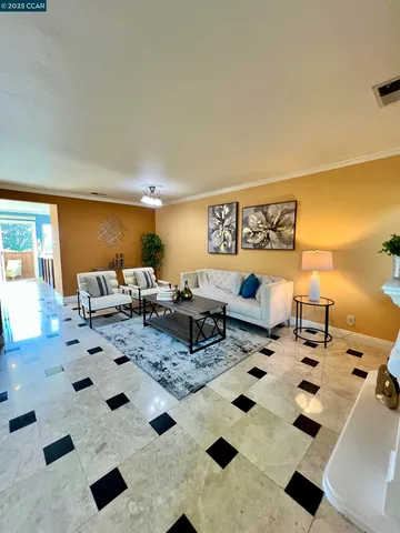 $950,000 | 627 Hickey Boulevard, Unit D, Pacifica, CA 94044