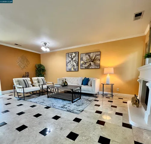 $950,000 | 627 Hickey Boulevard, Unit D, Pacifica, CA 94044