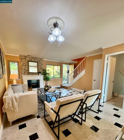 $950,000 | 627 Hickey Boulevard, Unit D, Pacifica, CA 94044