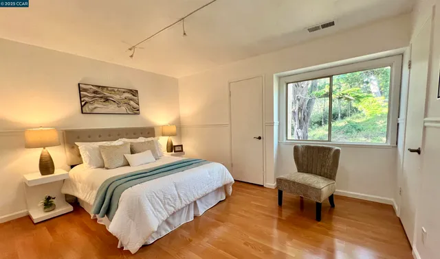 $950,000 | 627 Hickey Boulevard, Unit D, Pacifica, CA 94044