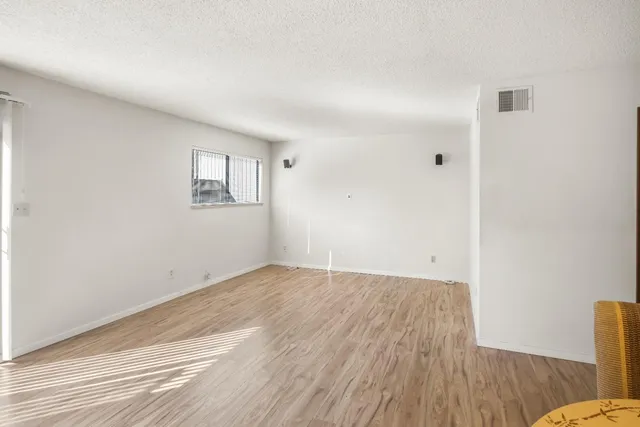 $225,000 | 2688 Truxel Road, Sacramento, CA 95833