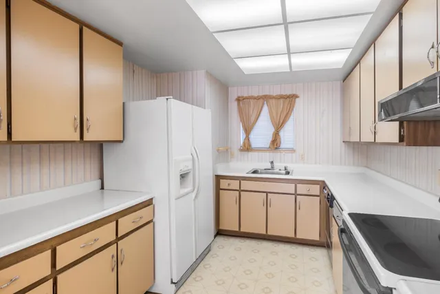 $225,000 | 2688 Truxel Road, Sacramento, CA 95833