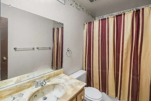 $225,000 | 2688 Truxel Road, Sacramento, CA 95833