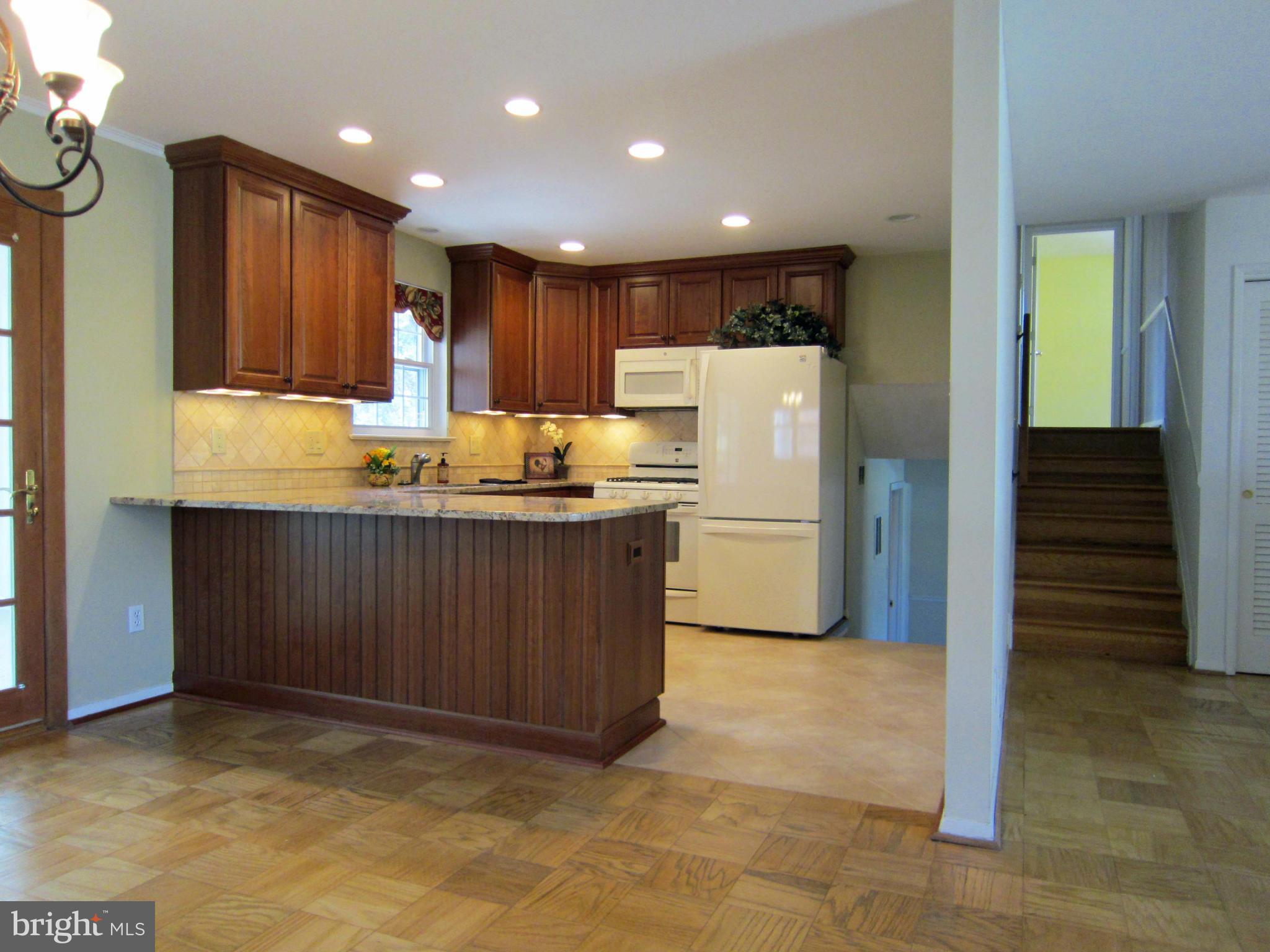 7905 Foote Lane Springfield, VA 22151 - Photo 11 of 26 Kitchen