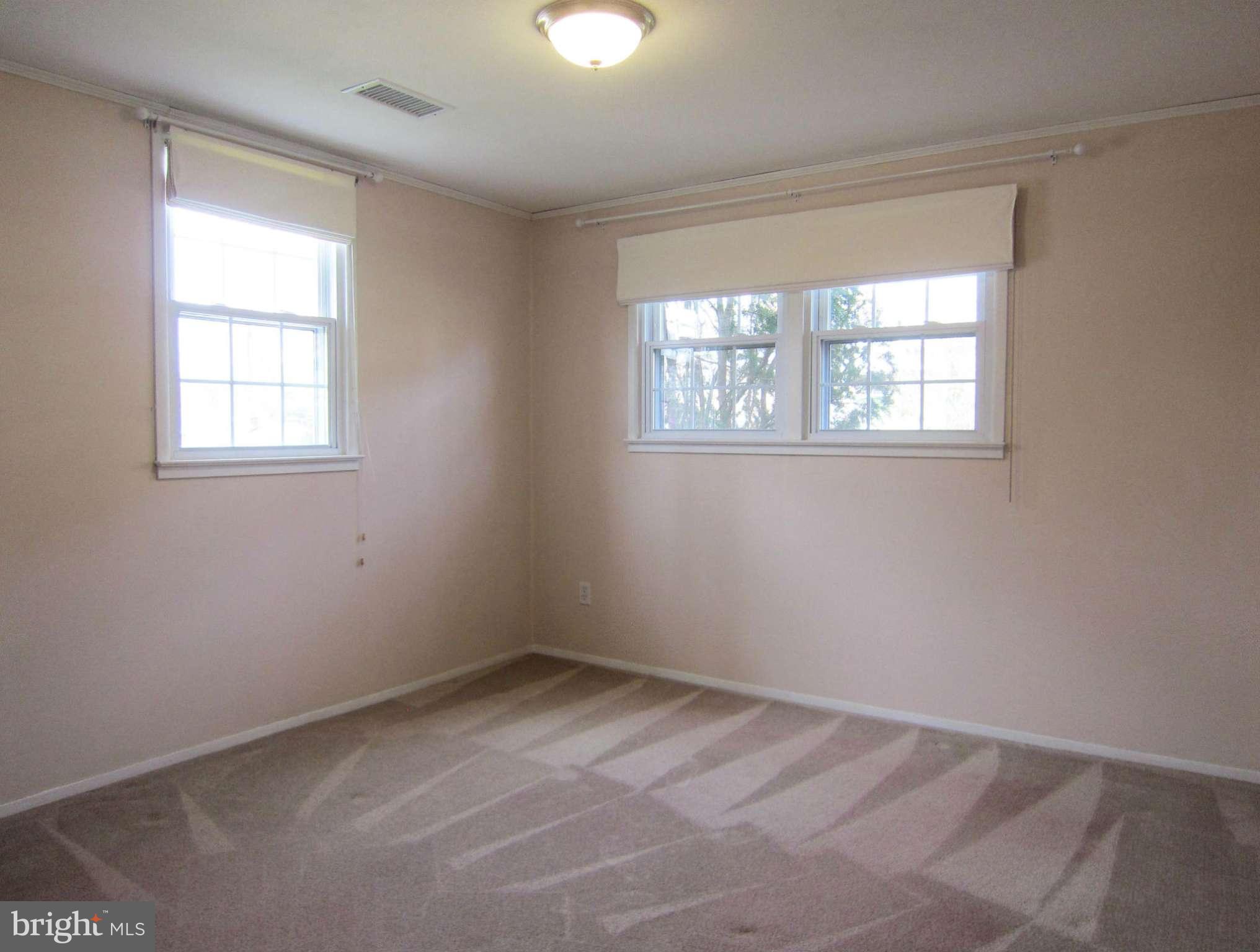 7905 Foote Lane Springfield, VA 22151 - Photo 22 of 26 Bedroom
