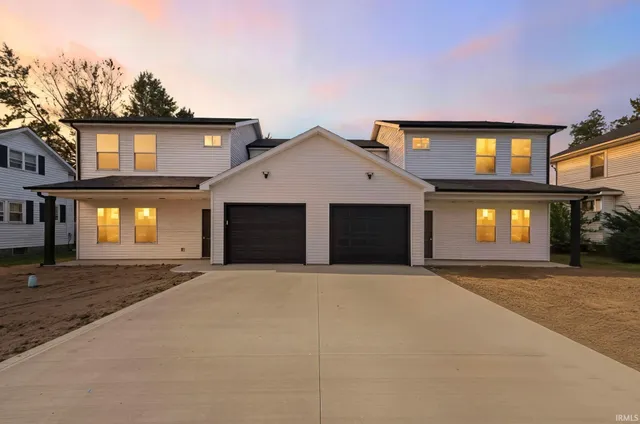 $1,600 | 3710 Wayne Trace, Fort Wayne, IN 46806