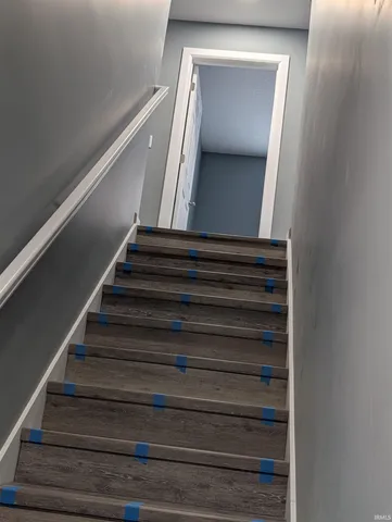 $1,600 | 3710 Wayne Trace, Fort Wayne, IN 46806