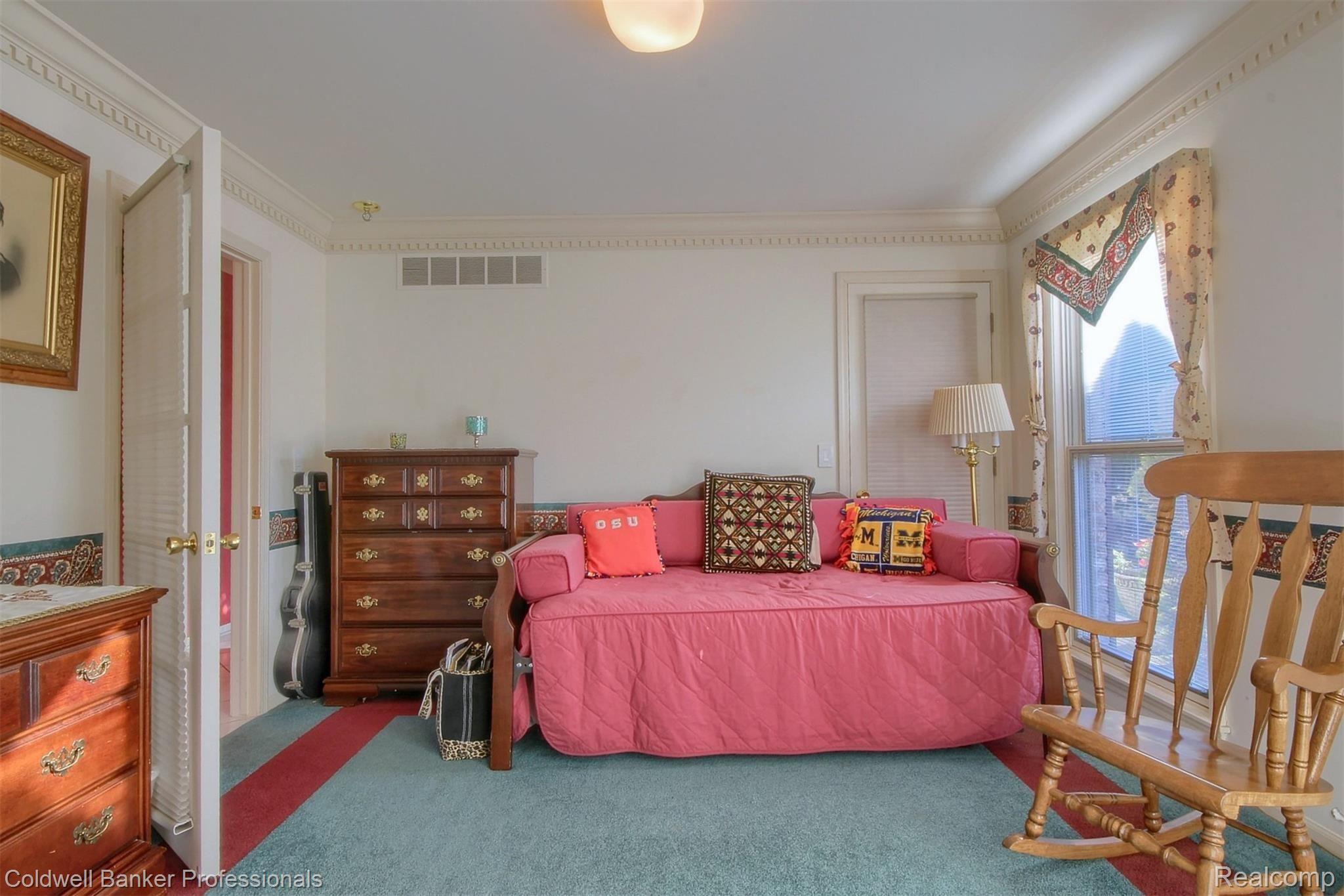 23285 Meridian Road Grosse Ile, MI 48138 - Photo 24 of 53 25-2nd Bedroom 2nd View.jpg