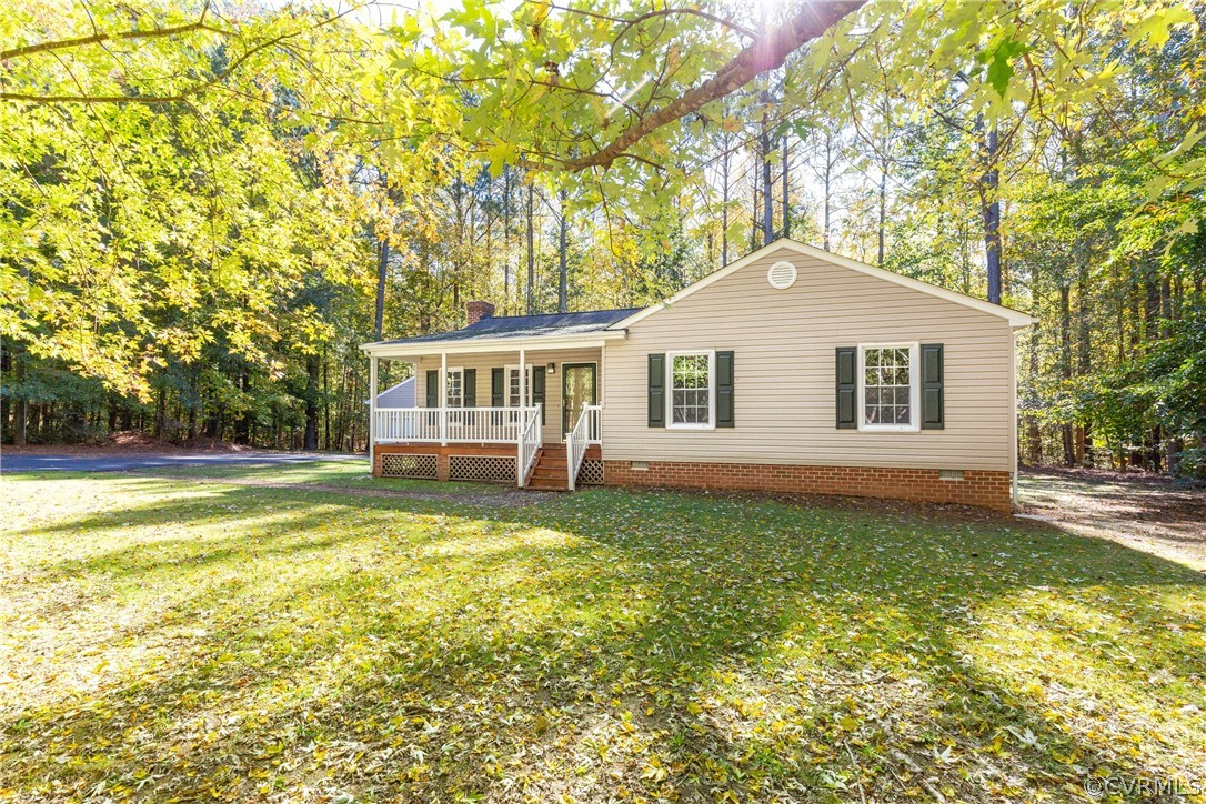 3155 Moyer Road Powhatan, VA 23139 - Photo 3 of 44 Gallery Image 3