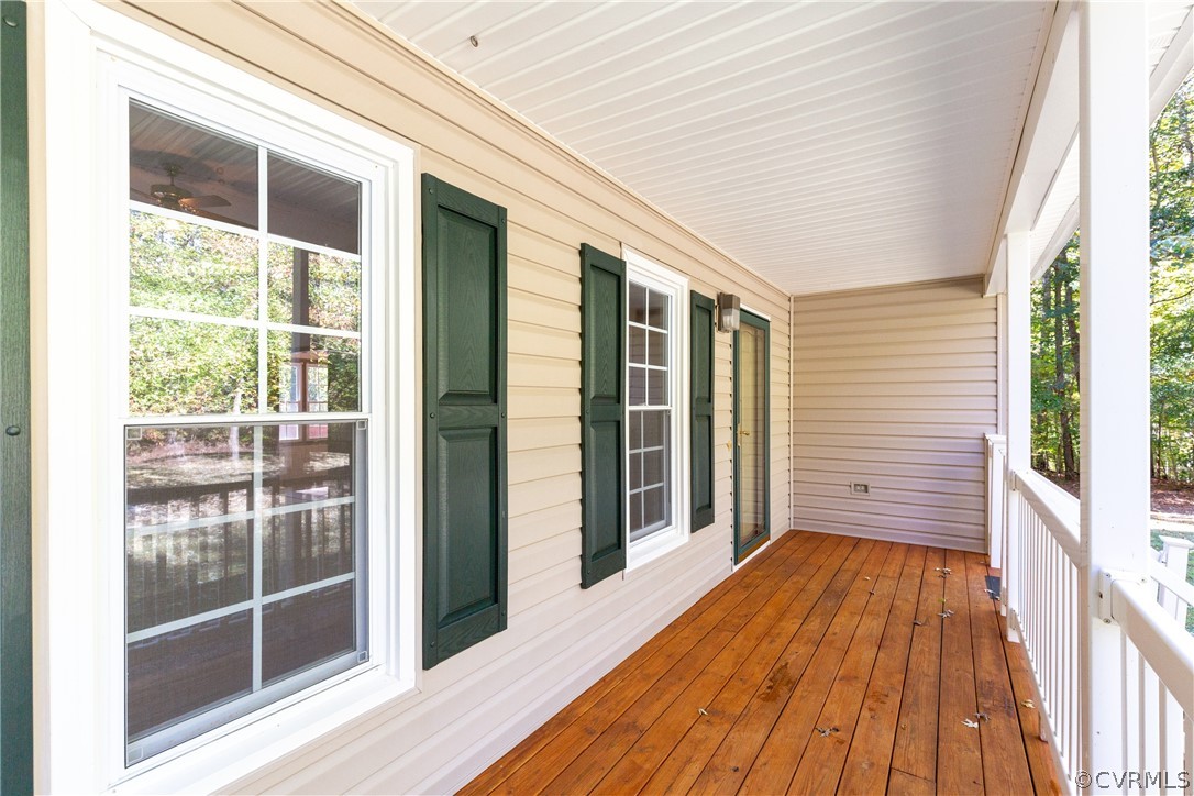 3155 Moyer Road Powhatan, VA 23139 - Photo 5 of 44 Gallery Image 5