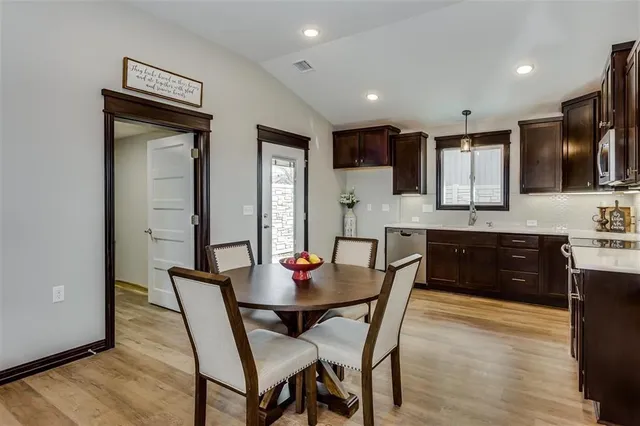 $239,900 | 320 North Warren Avenue, Unit 402, Rose Hill, KS 67133