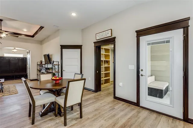 $239,900 | 320 North Warren Avenue, Unit 402, Rose Hill, KS 67133