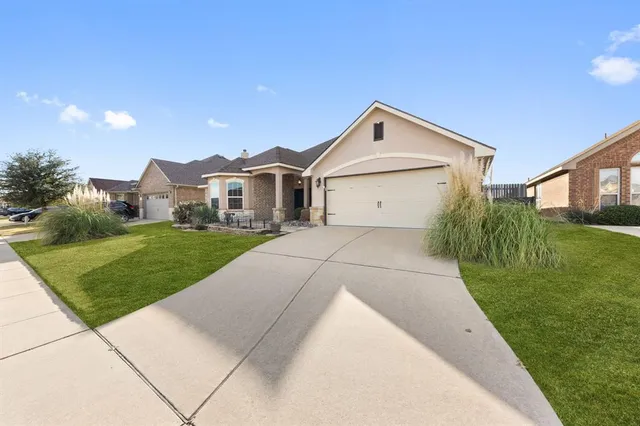 $429,000 | 7826 Black Willow Lane, Arlington, TX 76002