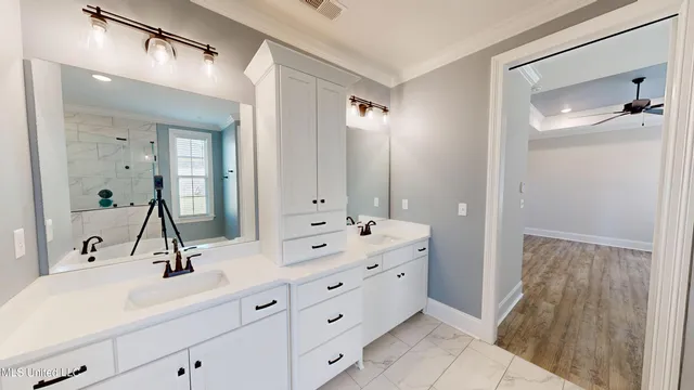 $549,999 | 1699 Baisley Drive, Nesbit, MS 38651