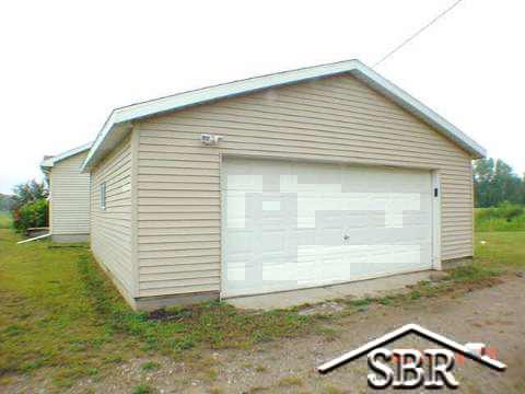 3737 Riley Road Caro, MI 48723 - Photo 10 of 12 20390140-9.JPG