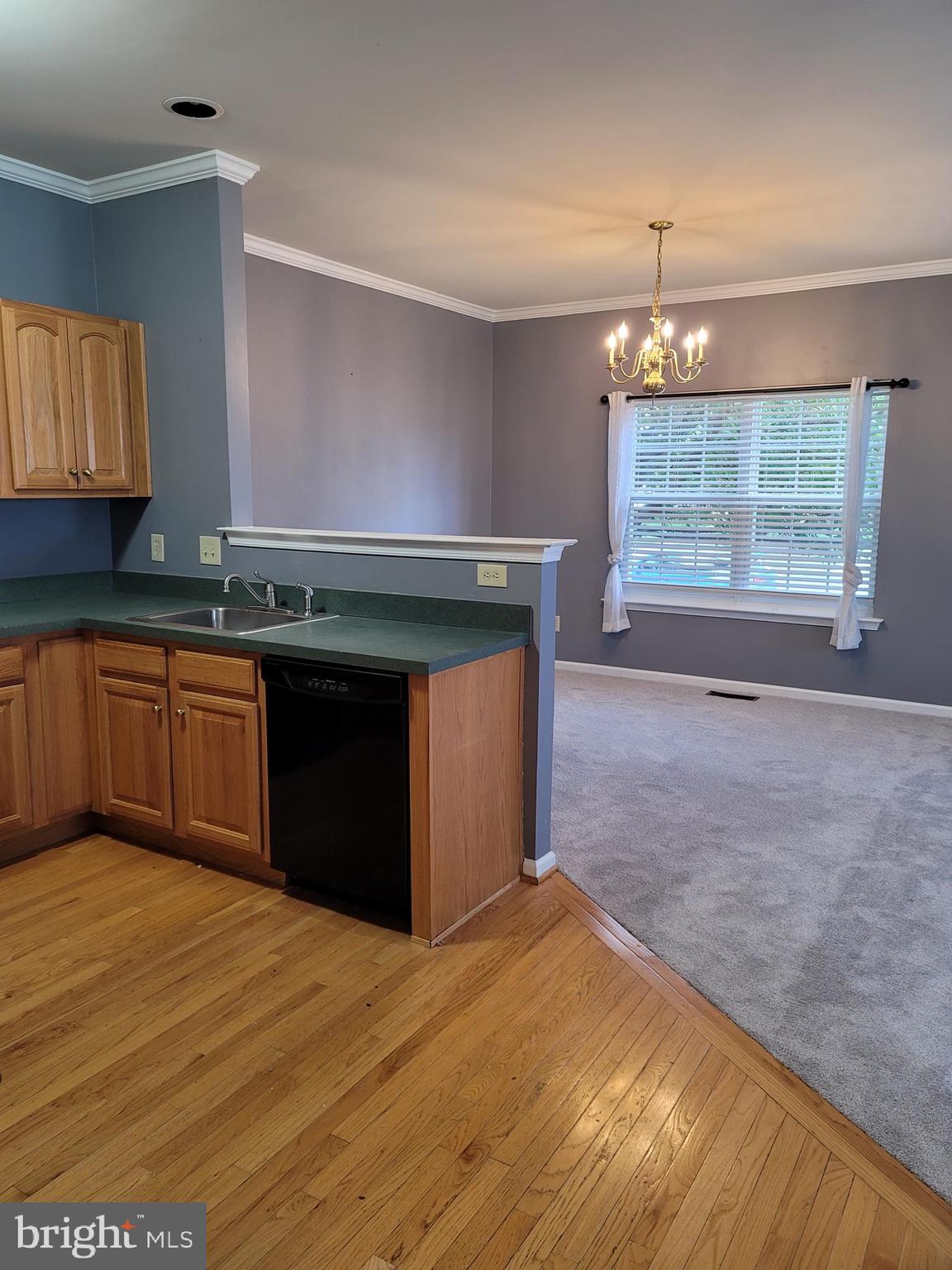 470 Buchanan Road Perkasie, PA 18944 - Photo 17 of 69 KITCHEN/DINING