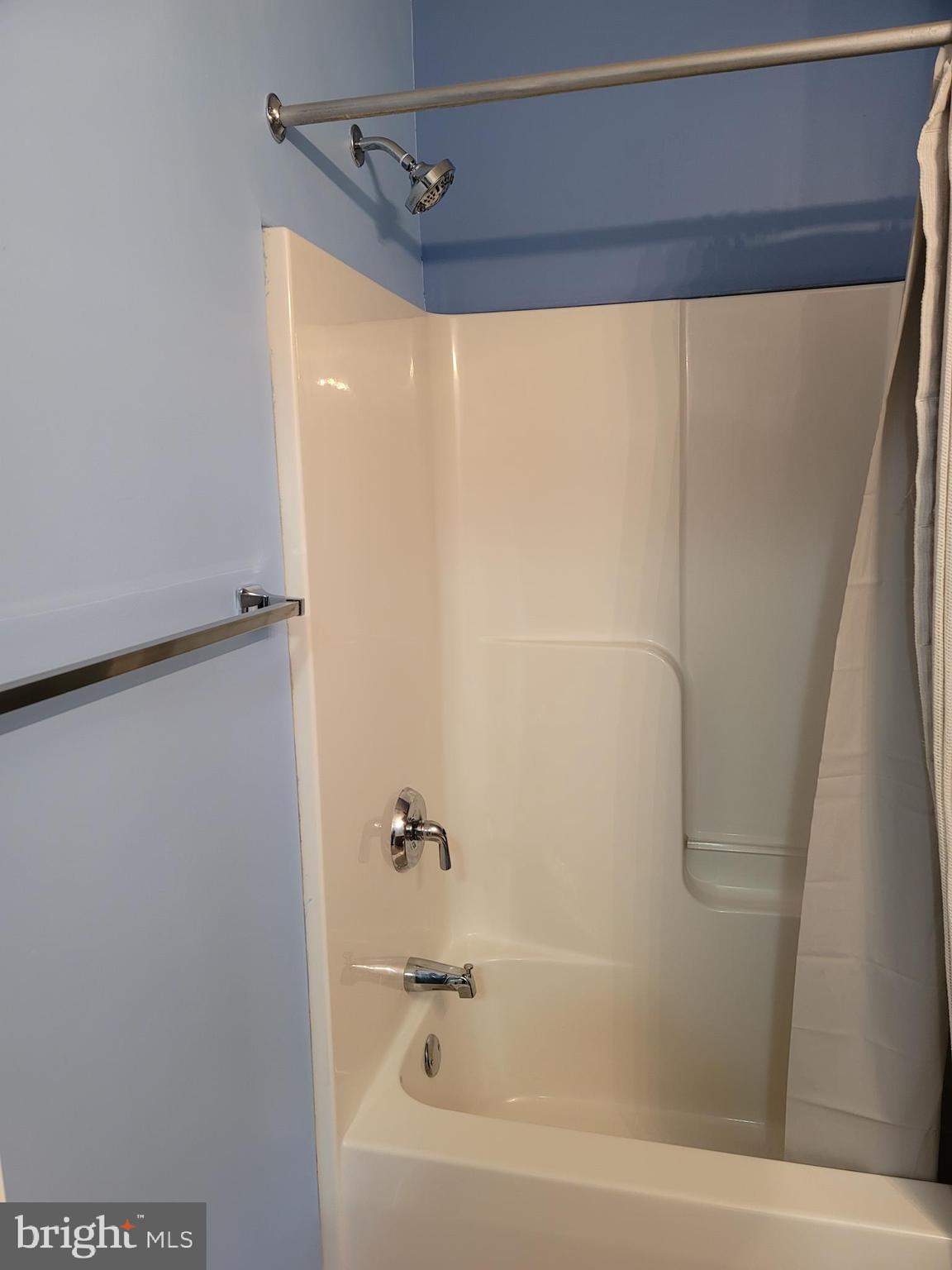 470 Buchanan Road Perkasie, PA 18944 - Photo 69 of 69 HALL BATH