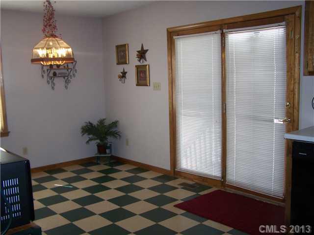 1583 Fairhope Road York, SC 29745 - Photo 8 of 16 Gallery Image 8