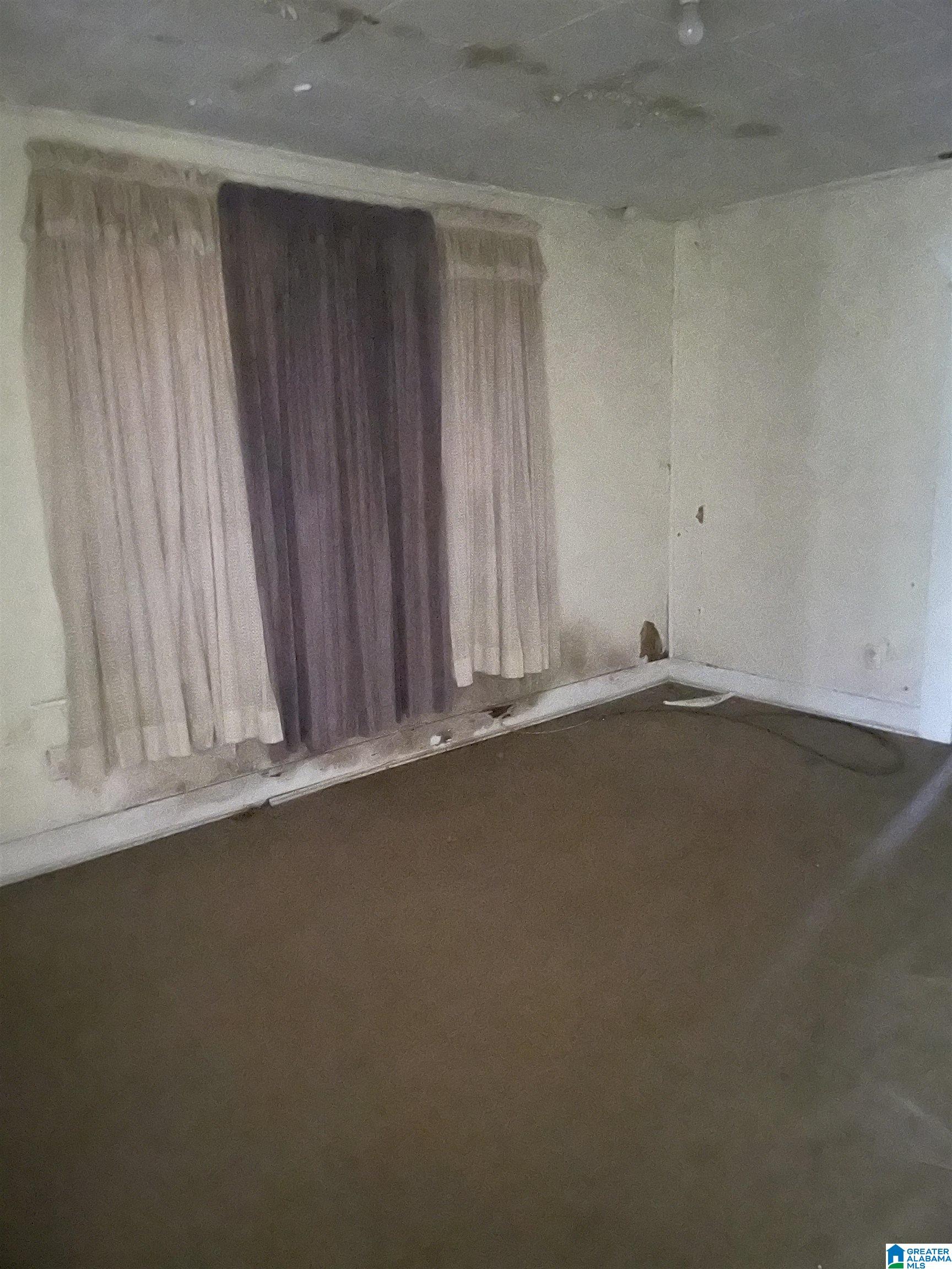 919 12th Street Anniston, AL 36201 - Photo 11 of 17