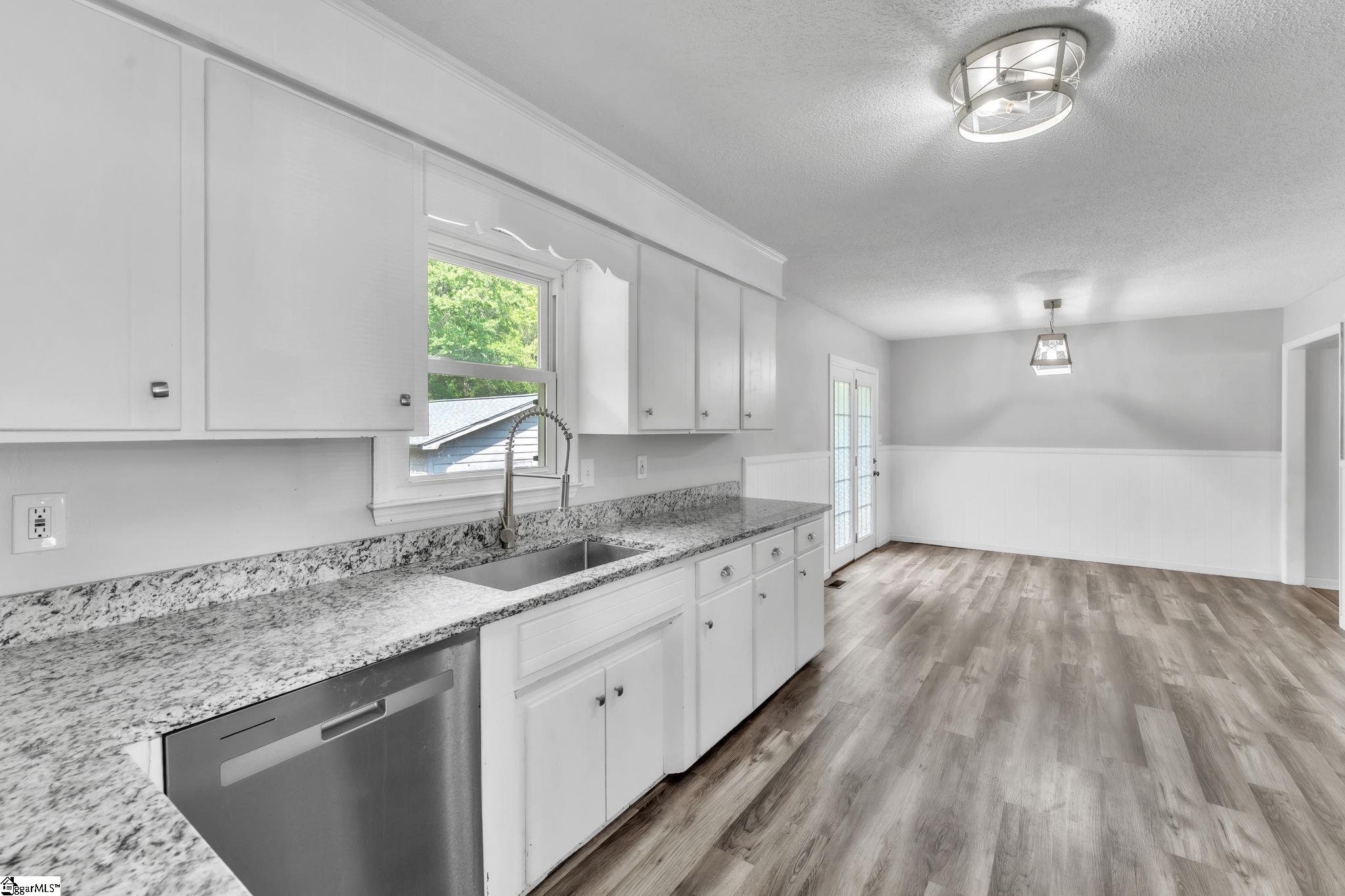 311 Scruggs Road Chesnee, SC 29323 - Photo 12 of 37