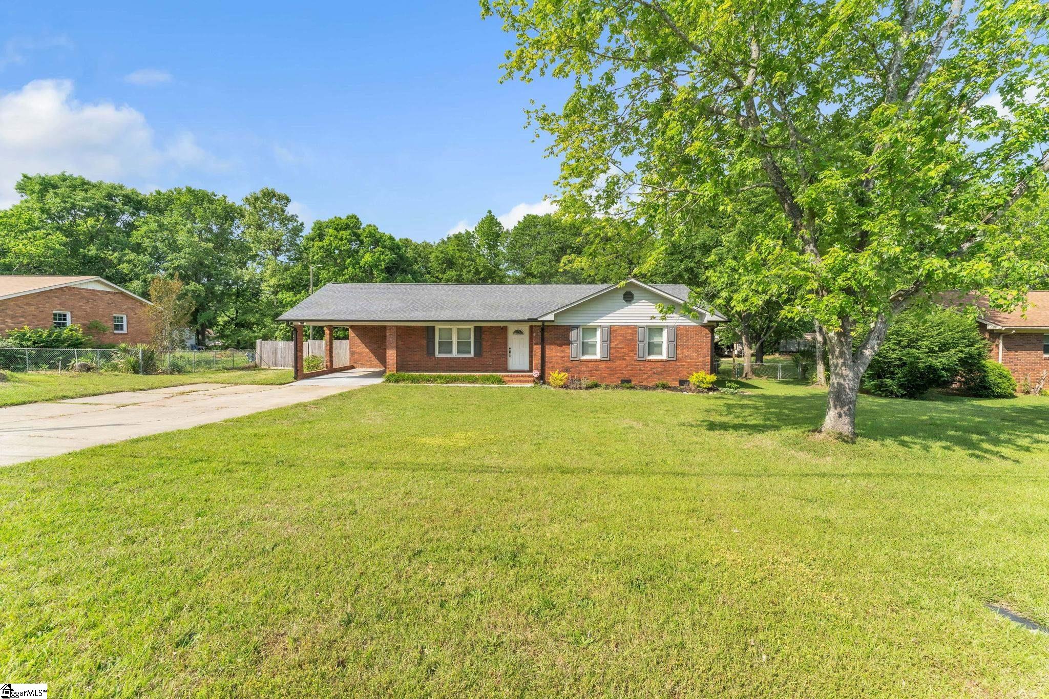 311 Scruggs Road Chesnee, SC 29323 - Photo 2 of 37