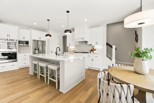 $850,000 | 6255 134th Street North, Hugo, MN 55038