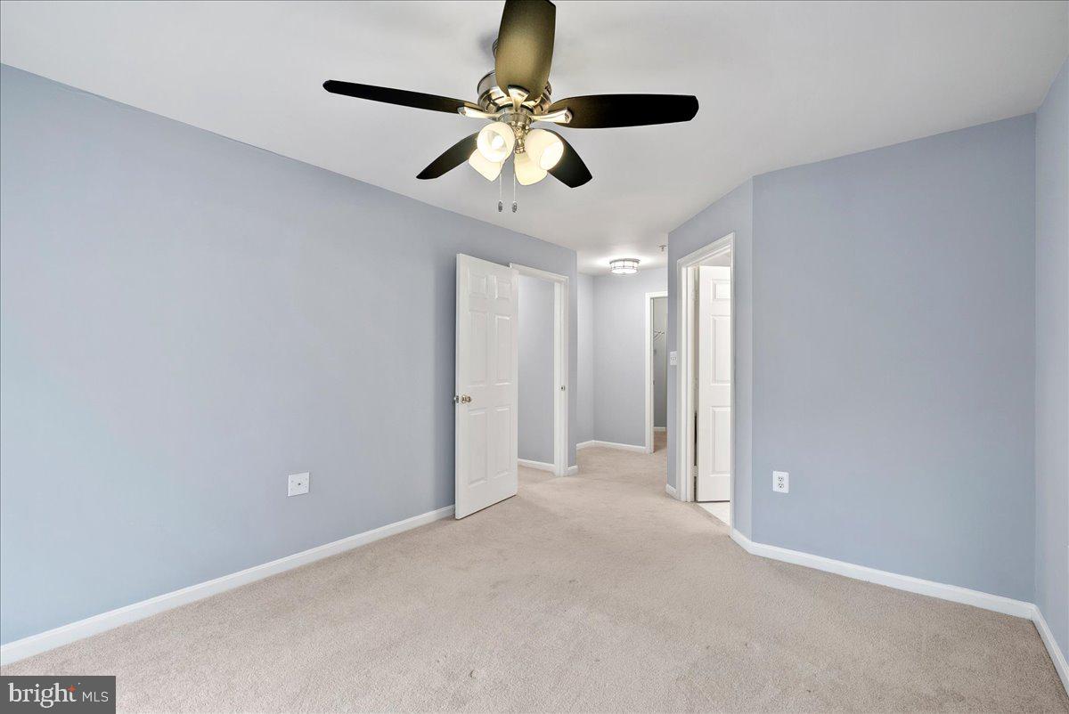 11405 J Windleaf Court, Unit 178 Reston, VA 20194 - Photo 15 of 27